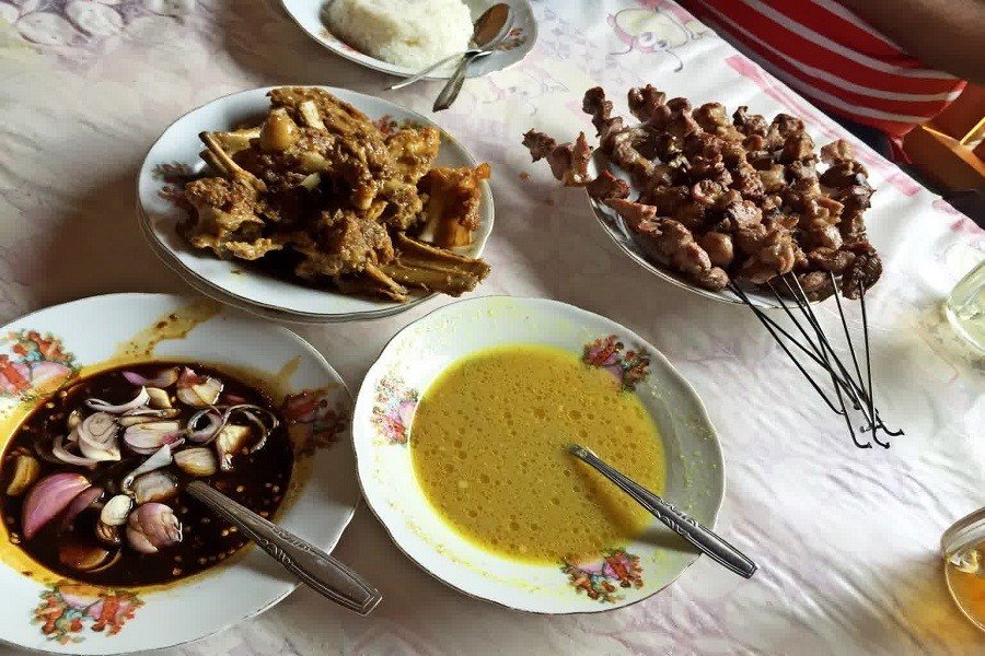 sate klatak pak pong