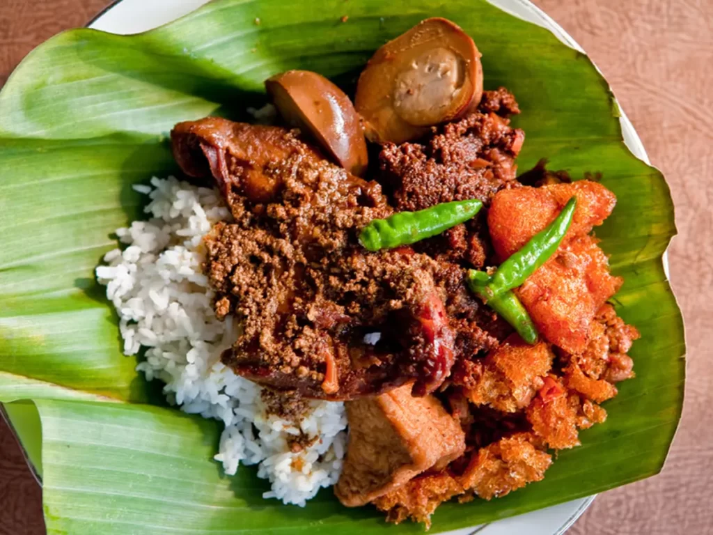 Wisata kuliner jogja Gudeg Wijilan